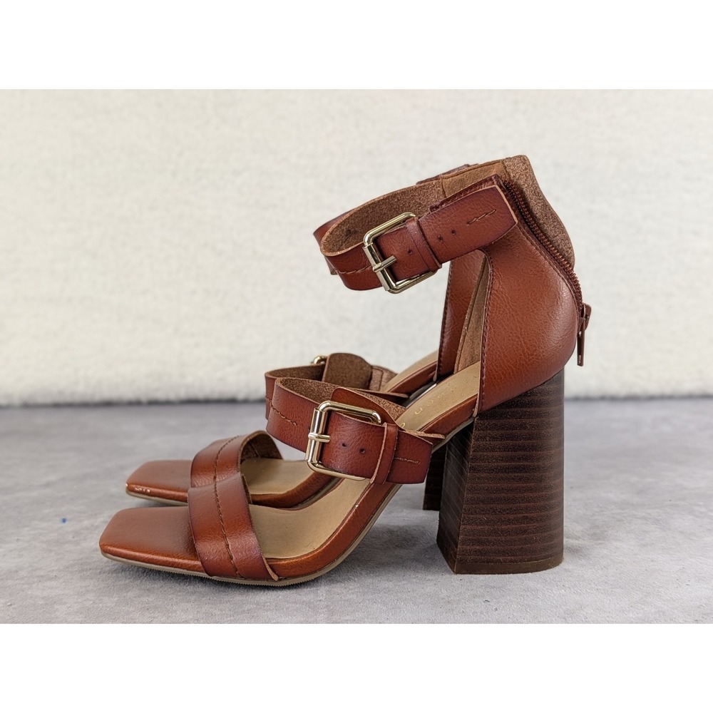 Madden Girl Relay Cognac Brown Block Heel Buckle Strappy Sandals RELA01S Size 6